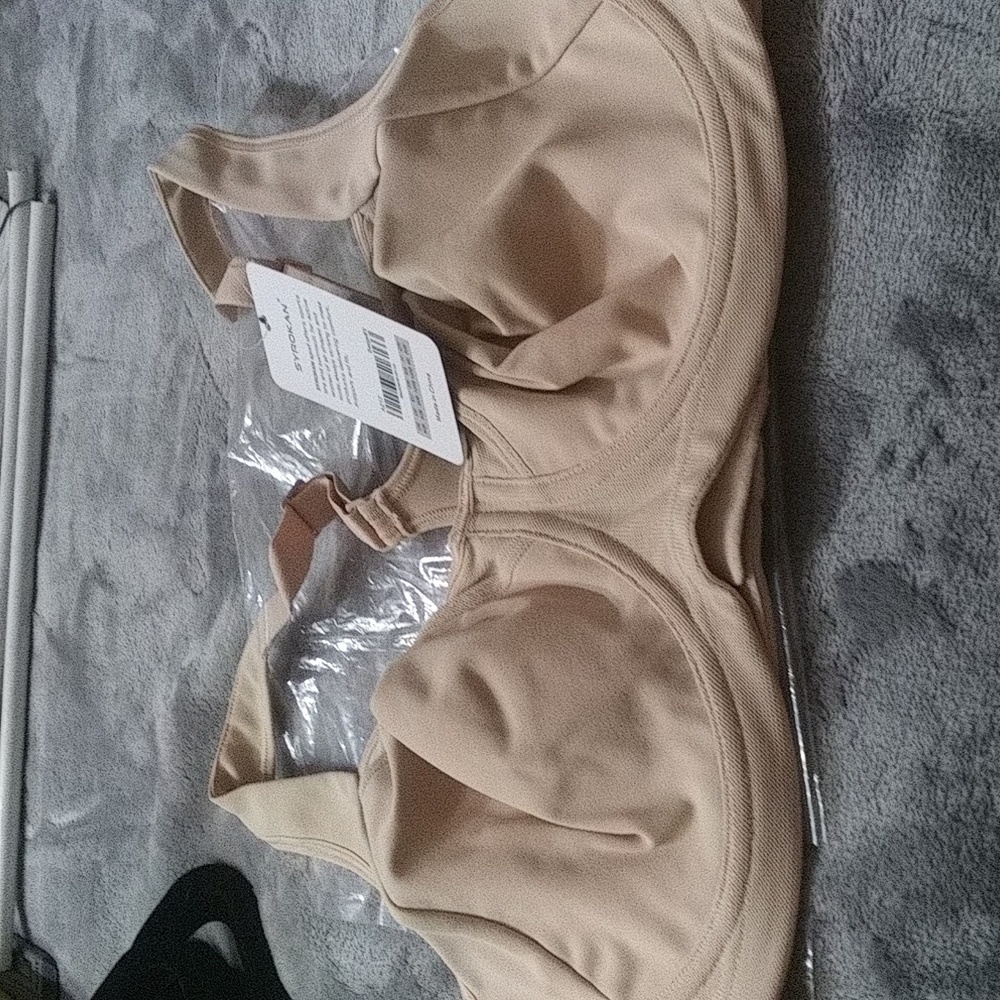 Bra - Picture 2 of 3